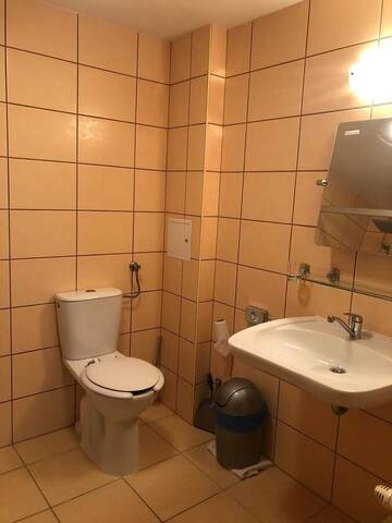 Фото номера Апартаменты (для 4 взрослых) Курортные отели Ośrodek Wypoczynkowy Wielki Błękit г. Лукенцин 7