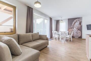Фото номера Двухуровневые апартаменты Дома для отпуска Villa Arkadia RESORT г. Лукенцин 6